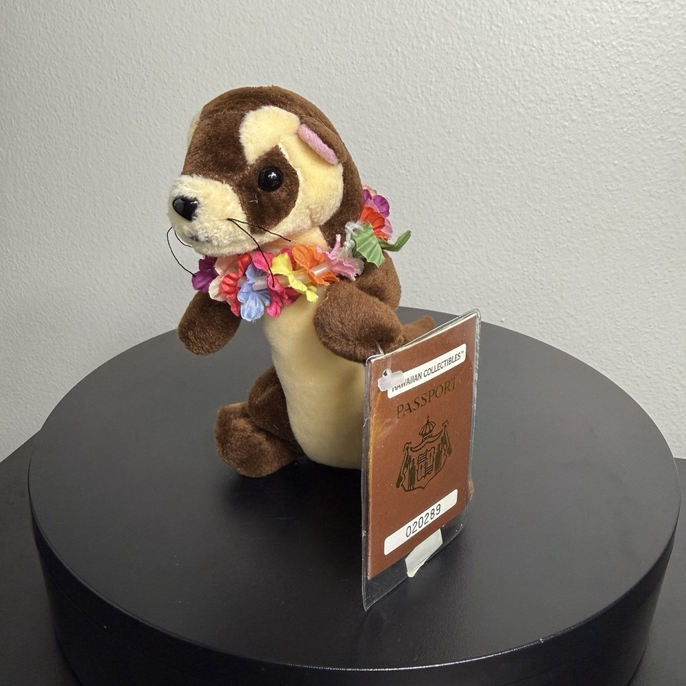 NWT Hawaiian Collectibles, Speedy Mongoose Plush Apiki Wikiwiki 7" Tall